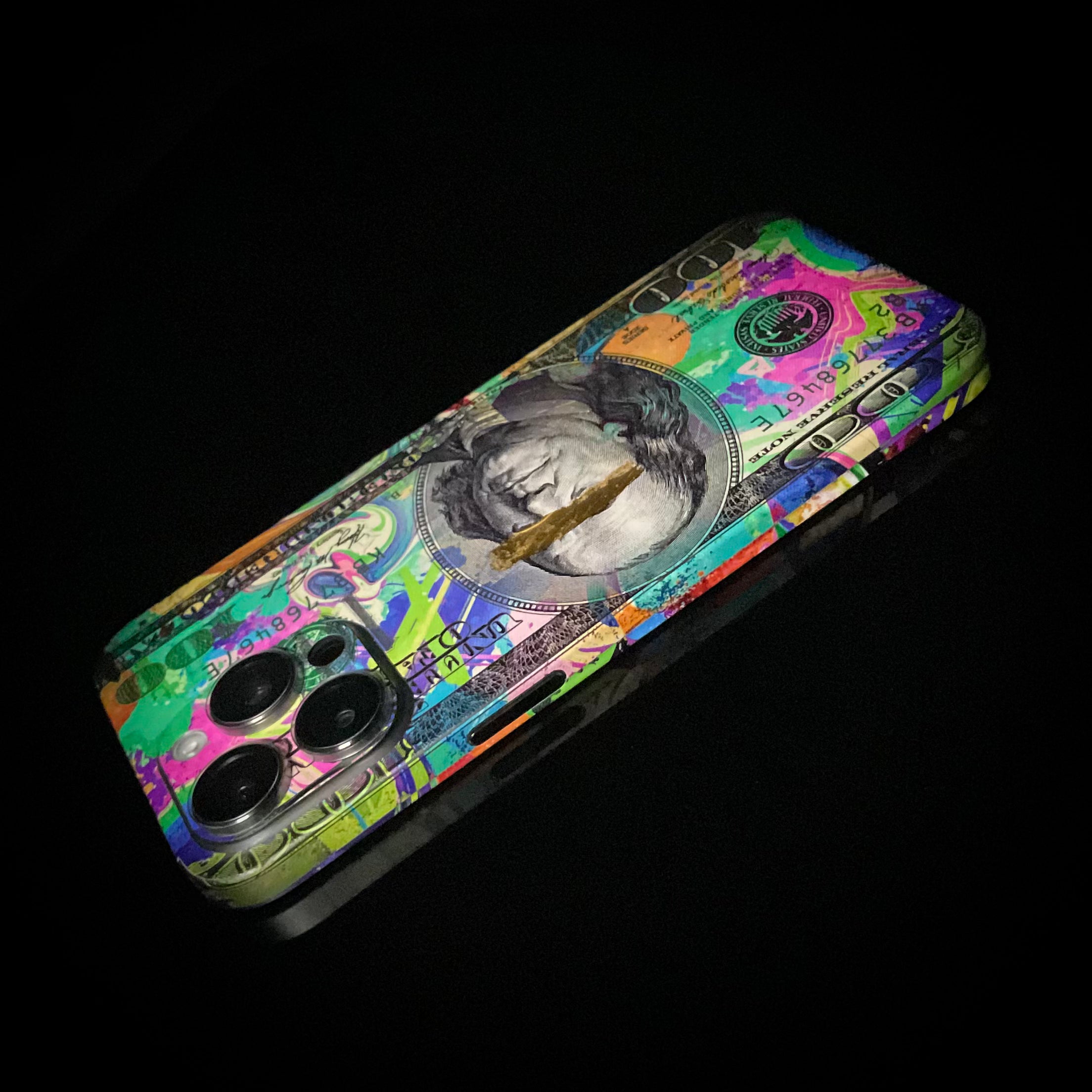iPhone 14 Pro Skin mit 24K Gold Benjamin Matt